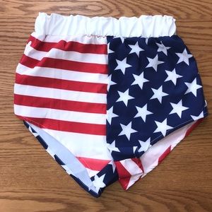 💛 SOLD 💛 USA Swim Trunks